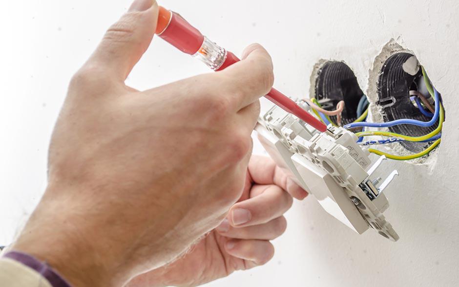 mise aux normes électriques Serris